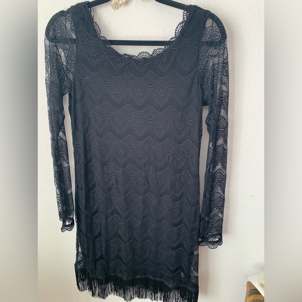 Mini flirty black party dress with fringe!